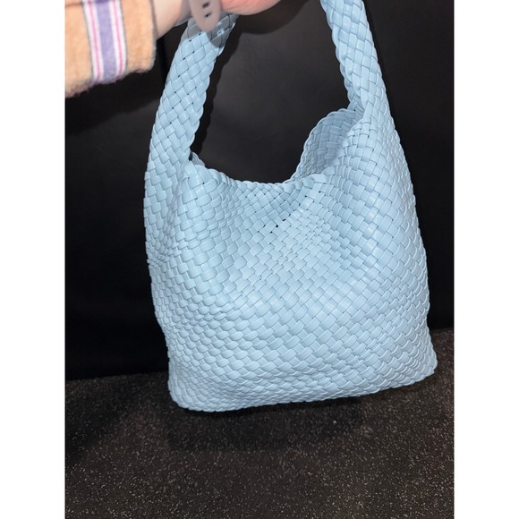 Baby Blue Woven Shoulder Bag Large Tote Pouch Included - Picture 4 of 11